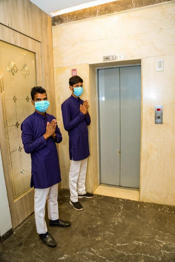 Four Leaf - Sapphire Blue, Hotel *